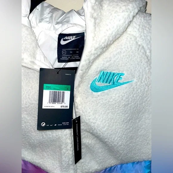 COPY - Nike Girls XL Jacket New With Tags